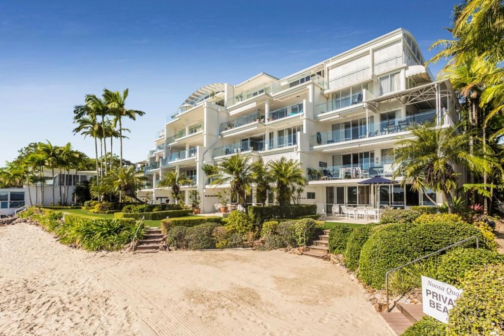 Noosa Quays Waterfront Accomodation Ngoại thất bức ảnh